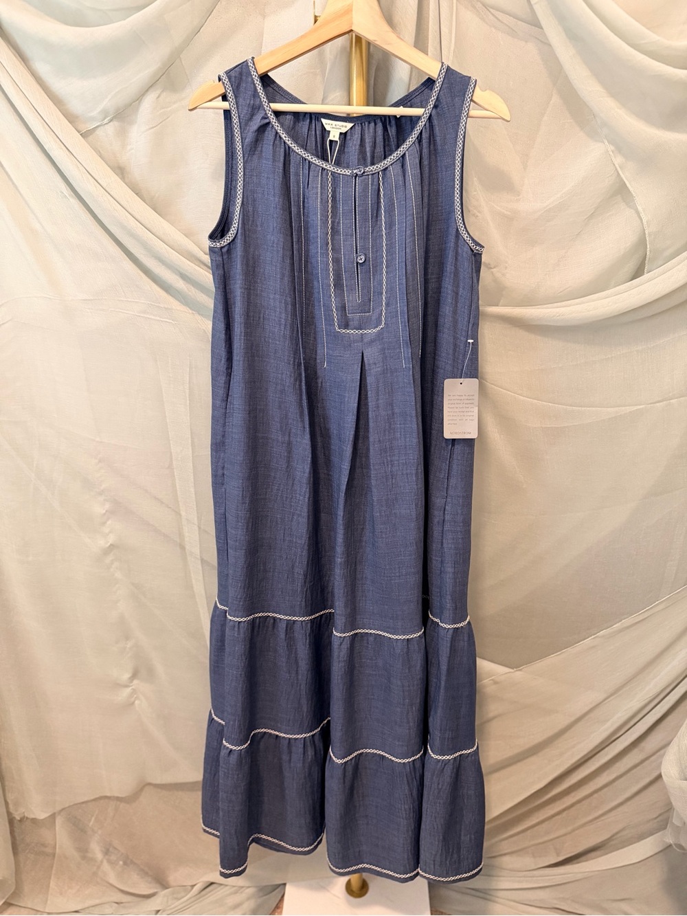 Max Studio Navy Sleeveless Tiered Maxi Dress with Contrast Stitching - Picture 2 of 7
